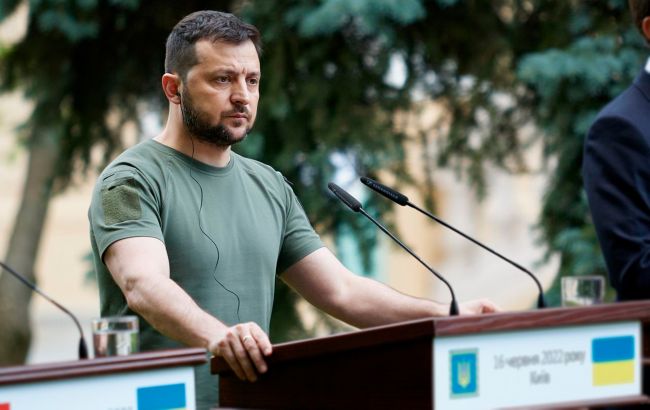  Зеленський анонсував нові відставки серед чиновників 