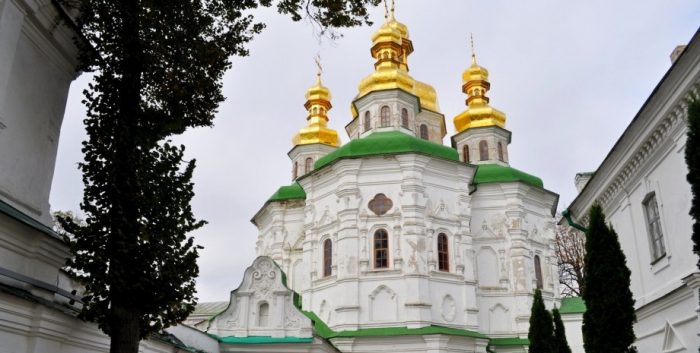  У СБУ вивчають відео з храму Києво-Печерської Лаври, де співали пісні на славу РФ 