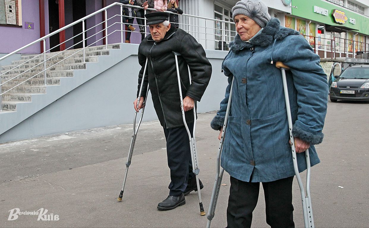  У Києві збільшують соціальні виплати малозабезпеченим: хто скільки отримає 