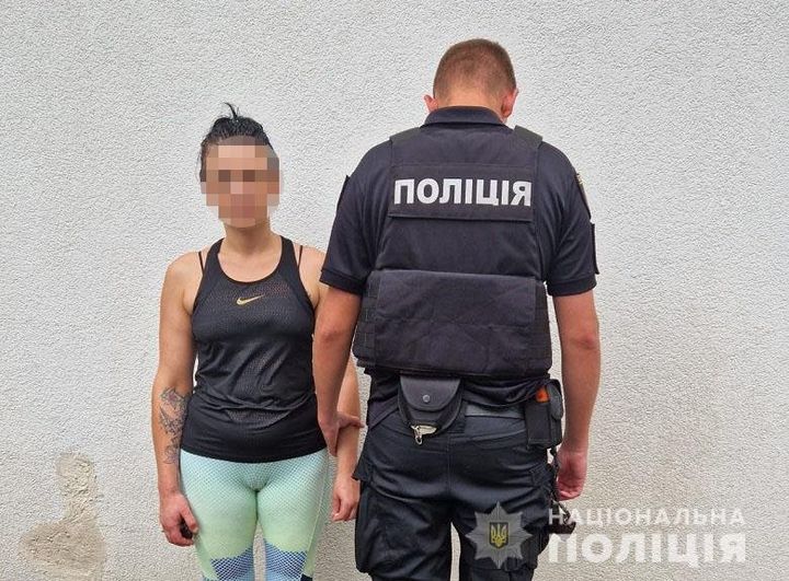  У Києві розшуківці затримали жінку, яка переховувалась від покарання за скоєння крадіжки 