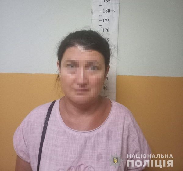  Входила в довіру, а потім обкрадала: столичні поліцейські розшукують потерпілих від дій зловмисниці 
