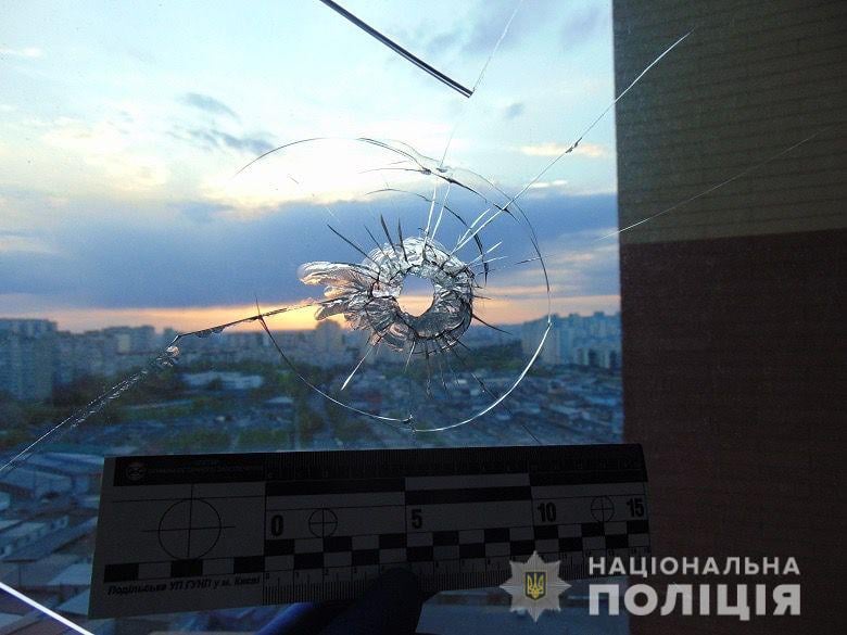  Посягання на життя патрульних поліцейських: столичні слідчі оголосили про підозру чоловіку 