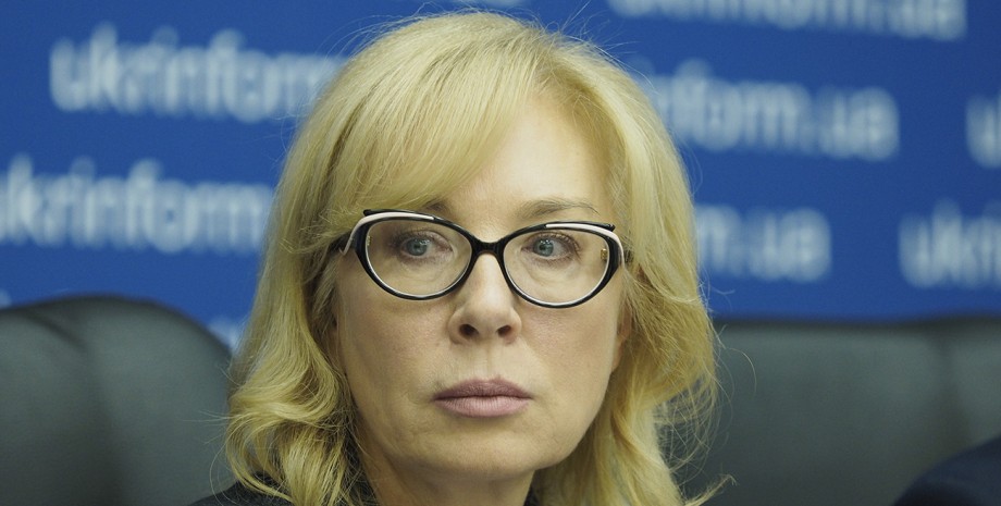  Ukrainian Ombudsperson: Occupiers forcing children to go to school near conflict lines 