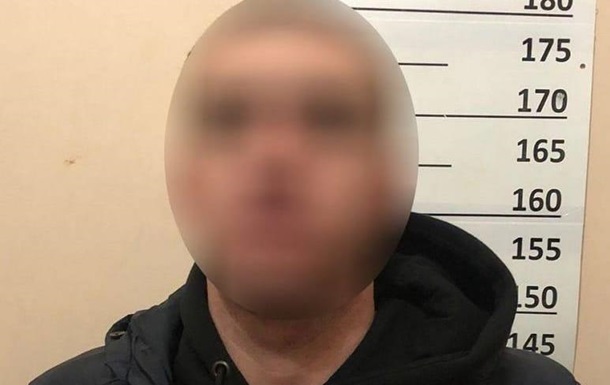  В Киеве пьяный мужчина открыл стрельбу 