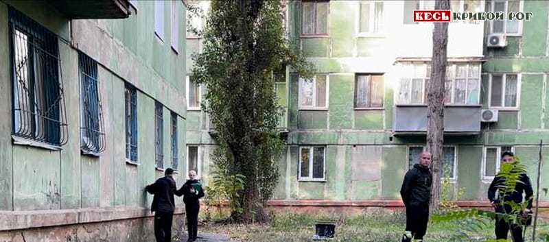 В Кривом Роге девочка выпала из окна многоэтажки 