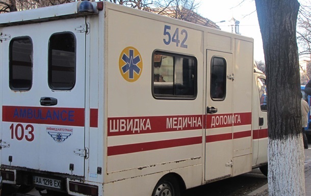  В Запорожье 12-летняя девочка сама реанимировала мать 