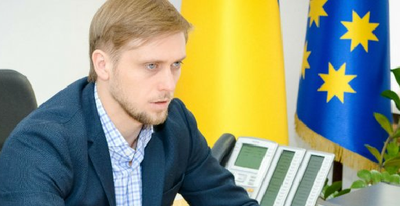  Лучшие из лучших: на Днепропетровщине 15 жителей получили именные награды Президента 