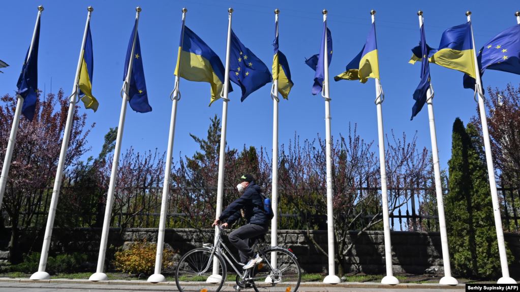  Влада України пояснила, куди спрямує 500 млн євро макрофінансової допомоги від Єврокомісії 