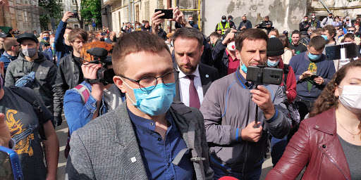  Известный активист Стерненко подозревается в убийстве, - теперь официально 