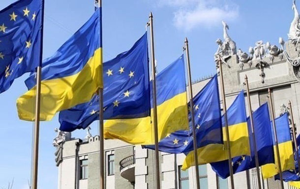  В ЕС призвали Украину к реформам КСУ и СБУ 