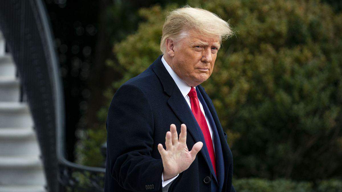  Трампу не понравились хвалебные слова Макрона о Байдене 