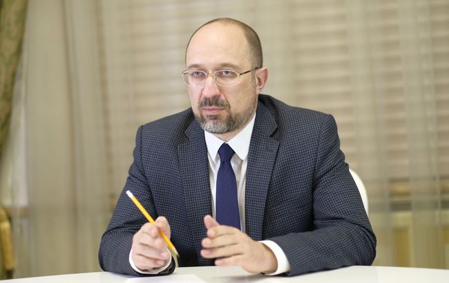  Шмыгаль: В Украине ожидается еще два пика заболеваемости коронавирусом 