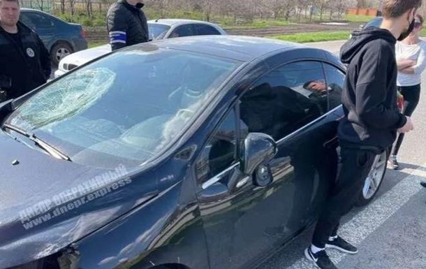  Под Днепром на пешеходном переходе сбили двух детей 