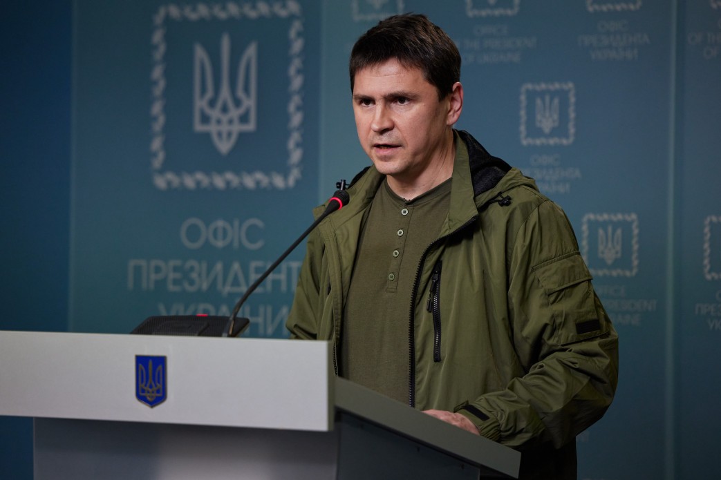  Західні партнери мають сприяти закриттю неба над Україною, щоб зупинити російську агресію – Михайло Подоляк 