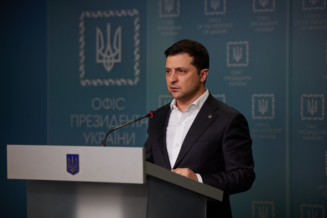  Україна розірвала дипломатичні відносини з Росією, яка підло напала на неї; наша країна буде захищатися й не віддасть своєї свободи – Володимир Зеленський 