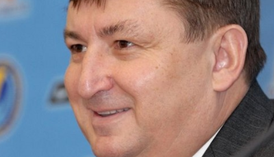Як екс-податківець Брезвін розвалив український хокей та хоче знову злочинним шляхом потрапити до посаду 