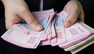 Поліцейські Запоріжжя викрили підрядника, який привласнив понад 3,5 мільйона гривень під час ремонту медичного центру