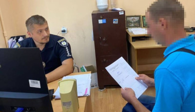 У Києві судитимуть чоловіка, який вчиняв домашнє насильство над своєю матір’ю