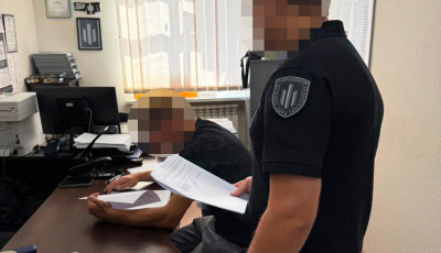ДБР повідомило про підозру поліцейському, який зламав чоловікові руку під час доставлення до ТЦК