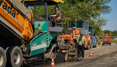 У Київській області ліквідували понад 100 тисяч квадратних метрів ямковості