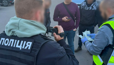 У Києві затримали організатора схеми ухилення від служби під виглядом священника