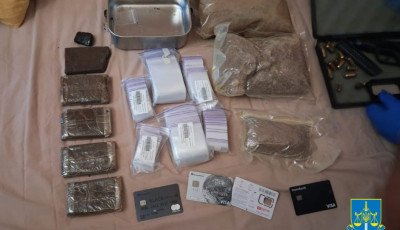На Київщині викрито групу осіб, які збували психотропні та наркотичні засоби в особливо великих розмірах