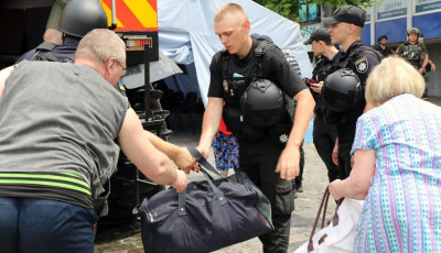 На Херсонщині продовжується операція з подолання наслідків підриву Каховської ГЕС