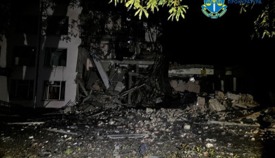 Держава-агресор скинула бомбу на один із корпусів вишу у Сумах – розпочато розслідування