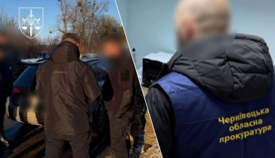 Посадовець Чернівецької митниці підозрюється у систематичних поборах за ввезення iPhone в Україну