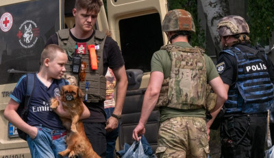 «Білі янголи» евакуювали з Вовчанська 28 людей