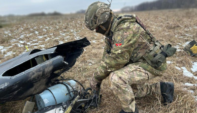 На Чернігівщині вибухотехніки поліції знешкодили бойову частину ворожого безпілотника, яка не здетонувала