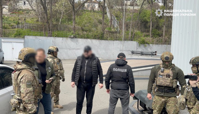 У Києві затримали організатора незаконного переправлення чоловіків за кордон за $23 тис