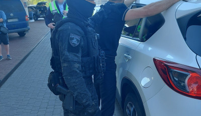 У столиці Нацполіція затримала зловмисника, який обіцяв влаштувати чоловіка на службу в ГУР МО