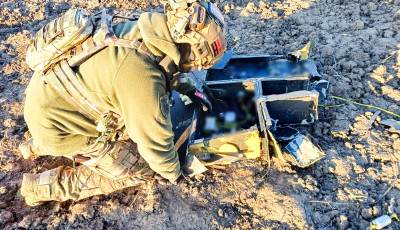 На Рівненщині вибухотехніки поліції знешкодили бойову частину ворожого безпілотника, яка не здетонувала