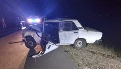 Сів за кермо у стані сп’яніння і в’їхав у бетонну огорожу містка: поліцейські розслідують обставини ДТП у Березівському районі