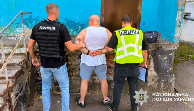 У Харкові затримали псевдорятувальника за схемою з «бронюванням» від мобілізації