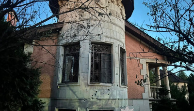 Поліція Київської області документує наслідки ворожої атаки: постраждали троє людей
