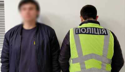 Поліцейські Києва затримали 35-річного мешканця Теремків за підозрою у зґвалтуванні жінки