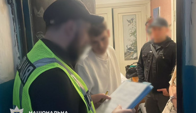 Поліцейські затримали шахрая, який ошукав доньку загиблого військового на 700 тисяч гривень