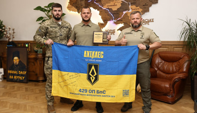 Разом до перемоги: голова КОДА та командир «Ахіллеса» обговорили подальшу підтримку полку безпілотних систем