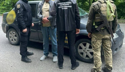 На Рахівщині затримали зловмисника, який намагався переправити до Румунії жителя Донеччини