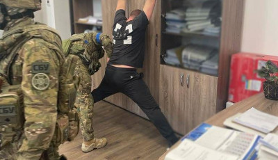 Мільйонні оборудки із курортними землями на узбережжі Чорного моря – підозрюють ексдепутата селищної ради та 3 його спільників