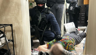 Ошукали громадян Литви на понад 11 млн грн: Нацполіція затримала учасників злочинної організації шахраїв