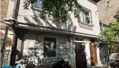 В Одесі виявили незаконну СТО: прокуратура відстоює інтереси громади в суді