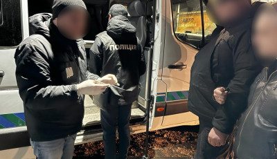 На Одещині правоохоронці викрили у системній корупції посадовця Укртрансбезпеки