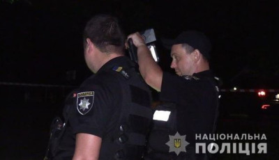 Поліцейські Києва затримали трьох осіб, які до смерті побили чоловіка