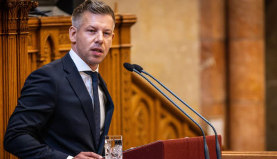 Прем’єр Угорщини підтримує зниження виборчого вікового цензу до 16 років