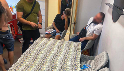 Нацполіція ліквідувала масштабну схему виготовлення та збуту підробних документів, які видають підрозділи МВС