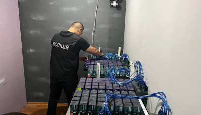 Кіберполіція викрила організаторів ботоферм, які поширювали ворожу пропаганду та займалися інтернет-шахрайствами