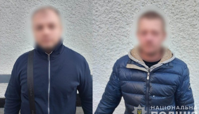 У Гайсинському районі зловмисники побили знайомого, вивезли у поле та кинули помирати